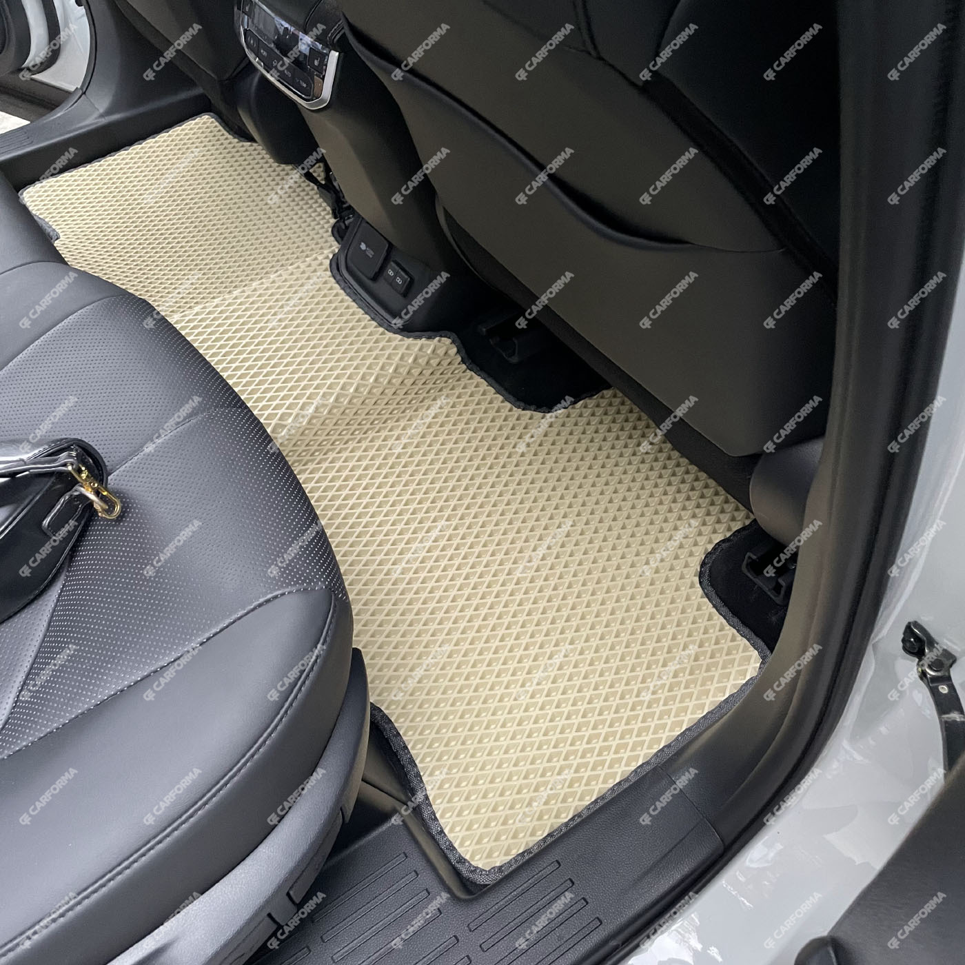 EVA коврики на Toyota Highlander IV 2019&nbsp;-&nbsp;2025 в Орле