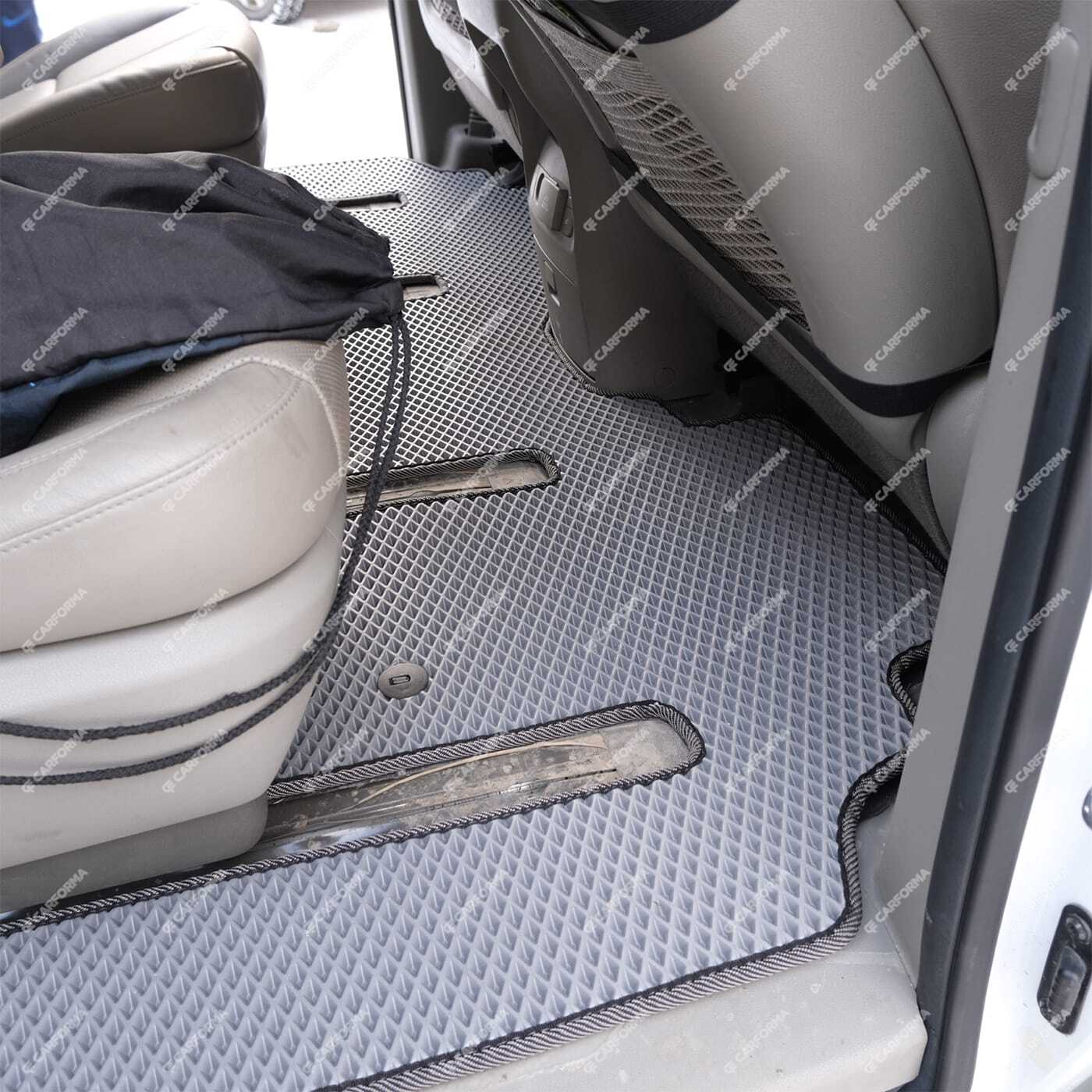 Ворсовые коврики на KIA Carnival III 9 мест и 11 мест 2014&nbsp;-&nbsp;2021 в Орле