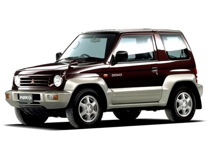 Коврики на Mitsubishi Pajero Junior 1995 - 1998 в Орле