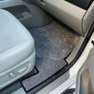 Ворсовые коврики на KIA Carnival III 9 мест и 11 мест 2014&nbsp;-&nbsp;2021 в Орле