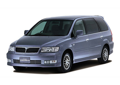 Коврики на Mitsubishi Chariot Grandis 1997 - 2003 в Орле