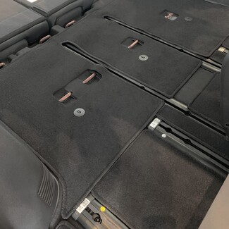 Ворсовые коврики на KIA Carnival IV 8 мест 2020 - 2025 в Орле Ворсовые коврики на KIA Carnival IV 8 мест 2020 - 2025 в Орле