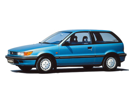Коврики на Mitsubishi Colt III 1988 - 1992 в Орле