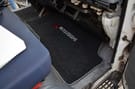 Ворсовые коврики на Mitsubishi Fuso Canter VII широкая кабина 2002 - 2017 в Орле