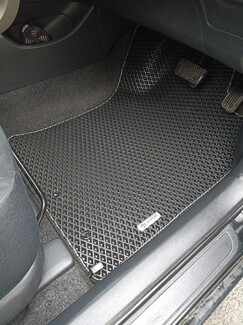 Ворсовые коврики на Toyota Corolla Axio (E14) 2006&nbsp;-&nbsp;2012 в Орле