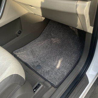 EVA коврики на KIA Carnival IV 7 мест с оттоманками 2020 - 2025 в Орле EVA коврики на KIA Carnival IV 7 мест с оттоманками 2020 - 2025 в Орле