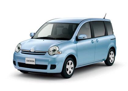 Коврики на Toyota Sienta I 2003 - 2015 в Орле