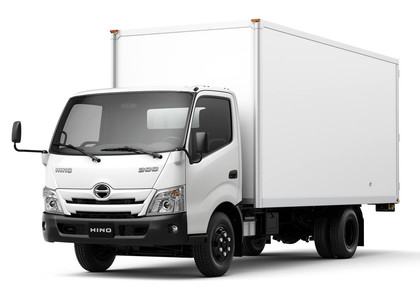 Коврики на Hino 300 II широкая кабина 2011 - 2025 в Орле