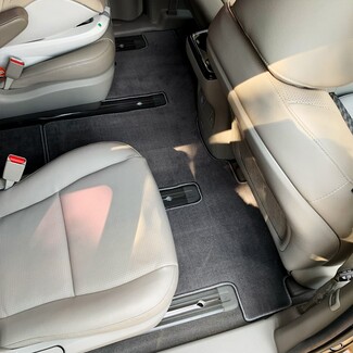 Ворсовые коврики на KIA Carnival III 9 мест и 11 мест 2014&nbsp;-&nbsp;2021 в Орле